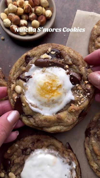 Nutella Marshmallow Cookies