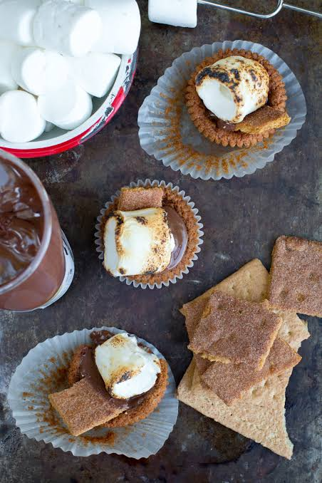 Nutella Marshmallow Cookies