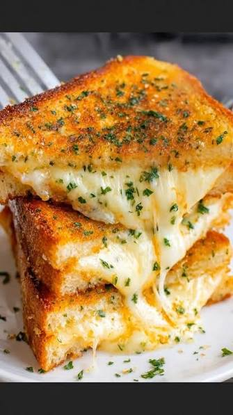 Garlic Bread Grilled Cheese