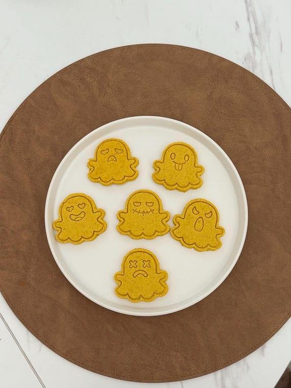 Pumpkin spice dog treats